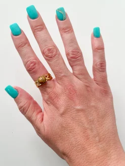 Anillo esfera marrón