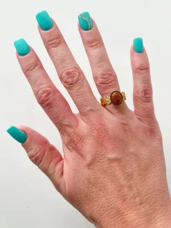 Anillo óvalo marrón purpurina