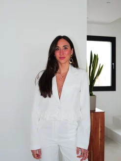 Blazer crop detalle lazo blanco