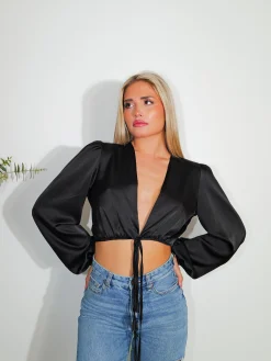 Blusa cruzada satin negro