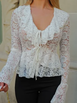 Blusa volantes encaje blanco