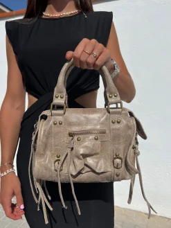 Bolso hebillas piel mate beige