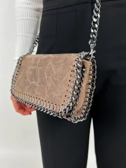 Bolso midi piel marrón
