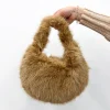 Bolso pelo taupe