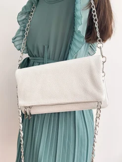 Bolso piel cadenas blanco