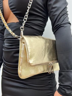 Bolso piel cadenas dorado