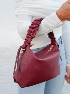 Bolso piel hombro rizo burdeos