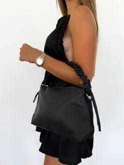 Bolso piel hombro rizo negro