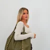 Bolso tachas brillo verde