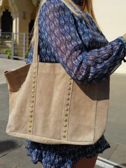 Bolso tachas maxi beige