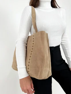 Bolso tachas maxi beige