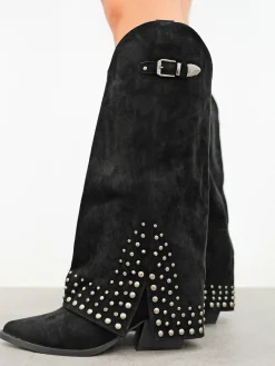 Bota tacón tachuelas ante negro