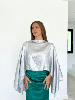 Chal capa brillos plateado