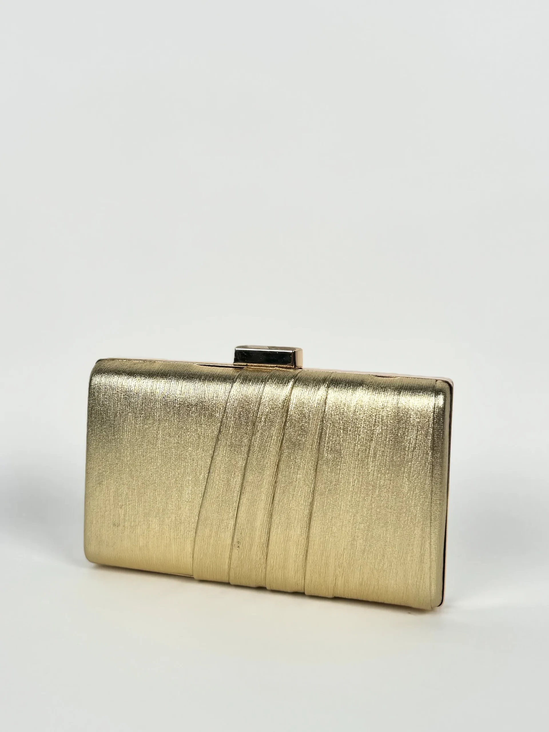 Clutch bandas dorado