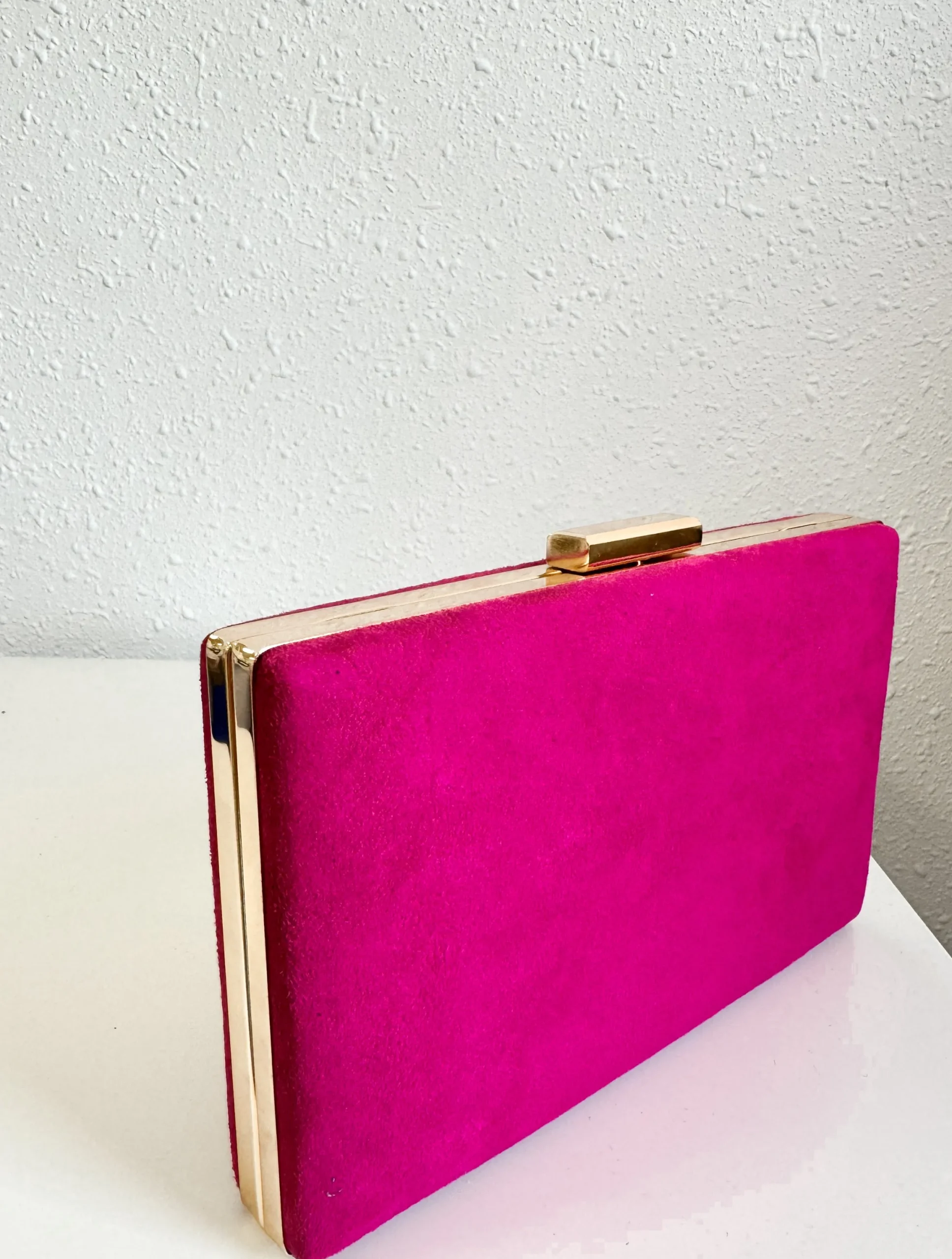 Clutch horizontal fucsia