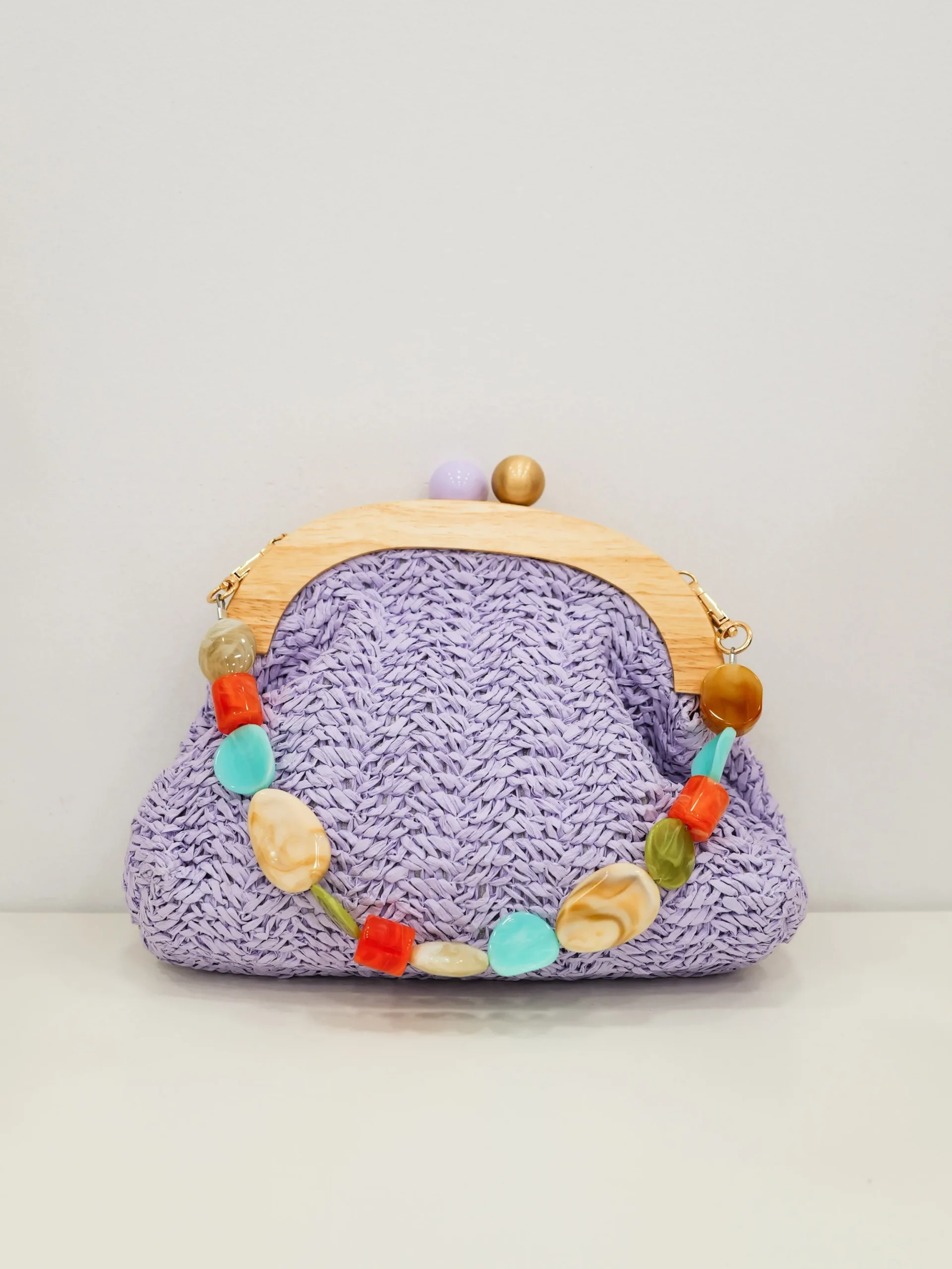 Clutch rafia abalorios lila