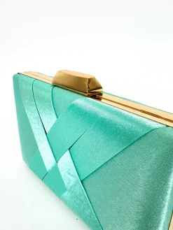 Clutch satinado verde turquesa