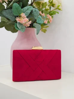 Clutch trenzado burdeos