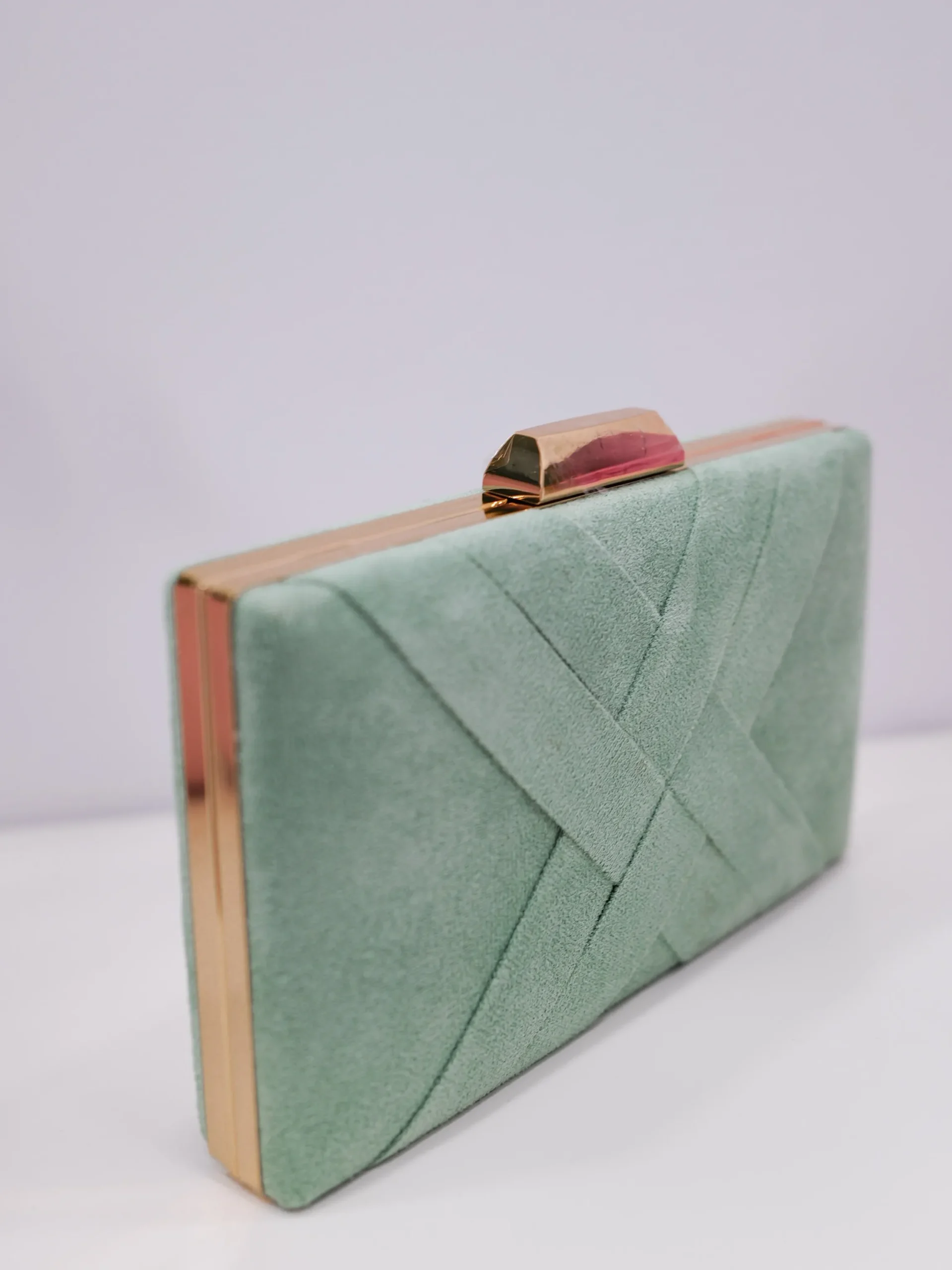 Clutch trenzado menta