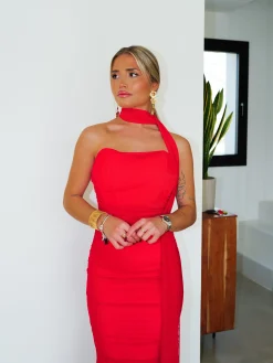 Conjunto corsé tulle choker rojo