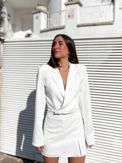 Falda pantalon blanca