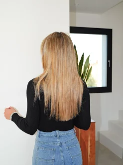 Jersey crop cuello alto negro