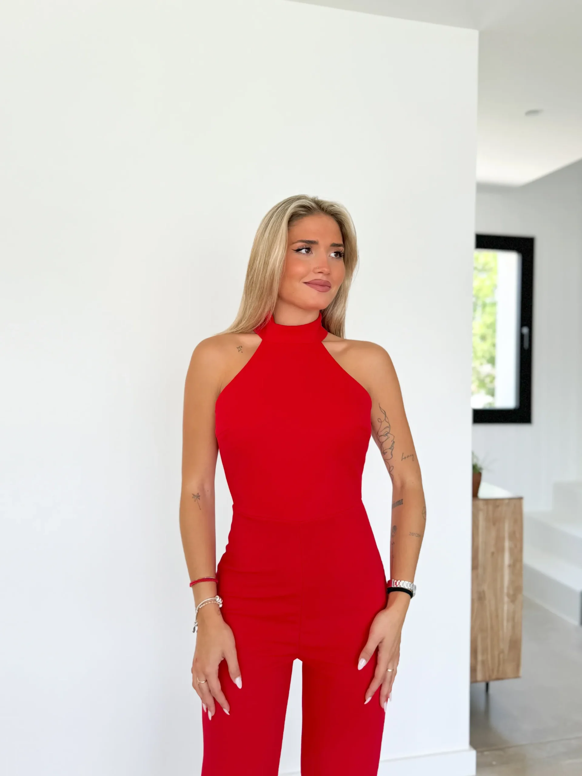 Mono halter crepe rojo