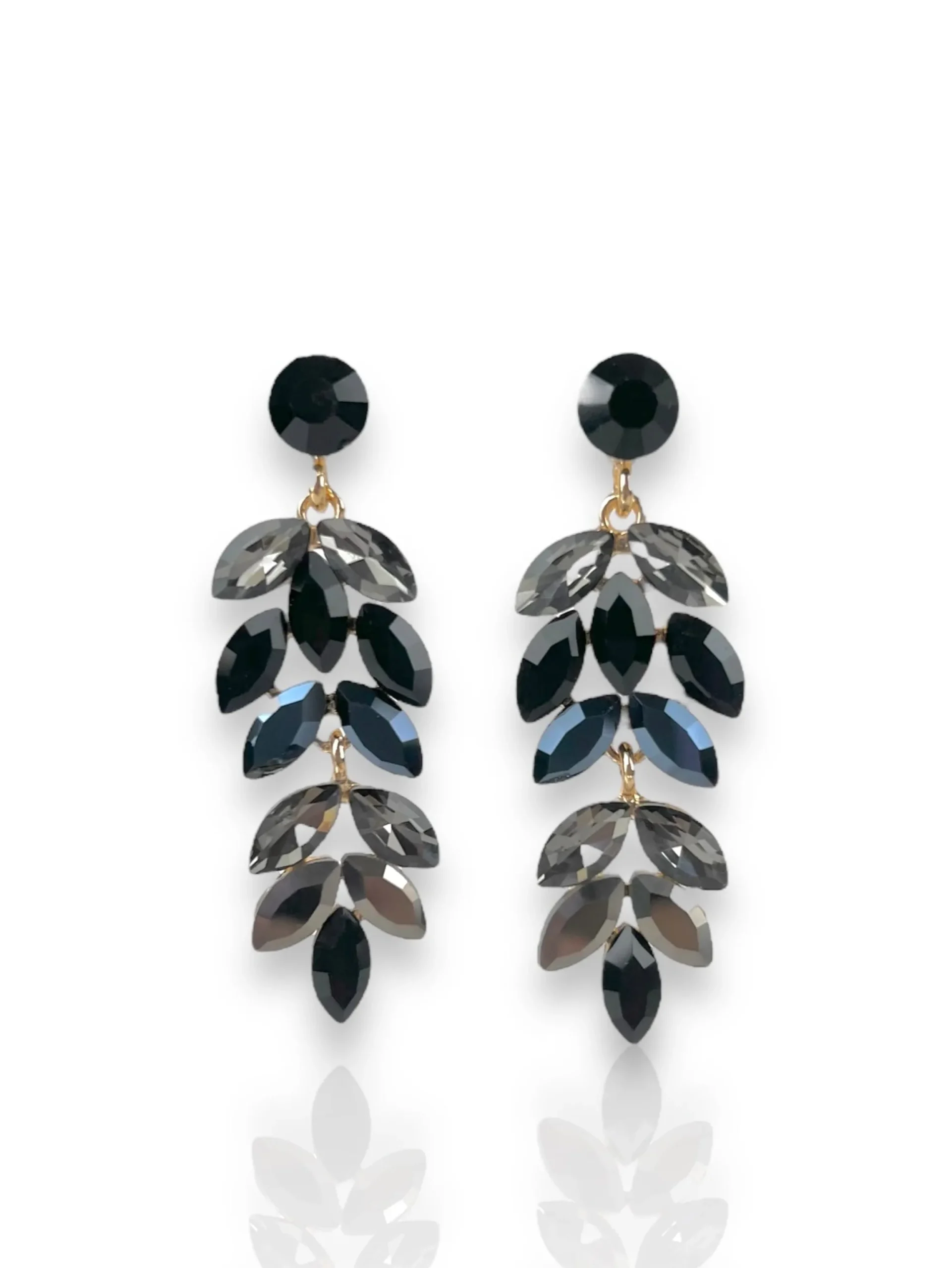 Pendientes cascada hebras gris