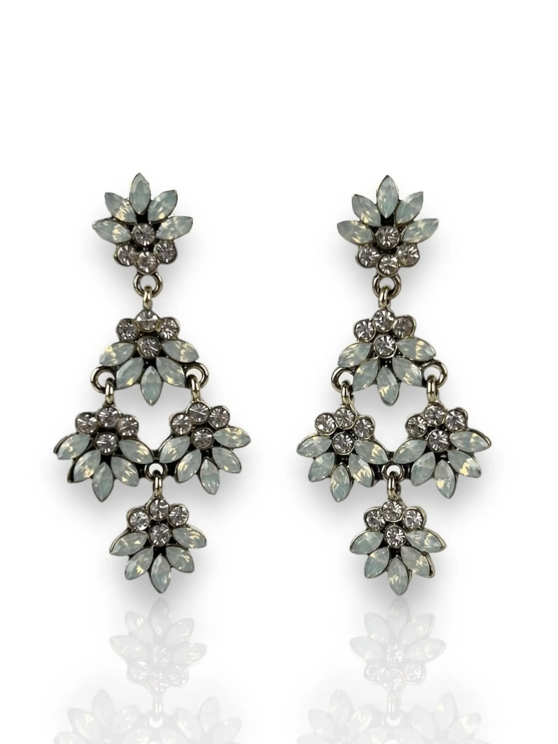 Pendientes flores blancas