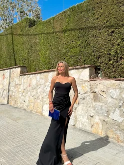 Vestido corazon ajustado negro