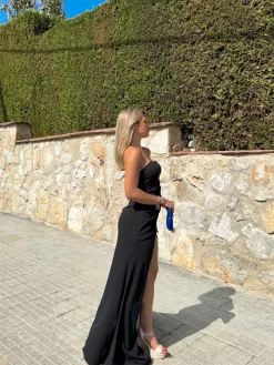 Vestido corazon ajustado negro