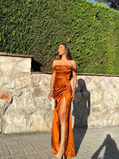 Vestido corse manguitos caldera