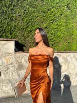 Vestido corse manguitos caldera