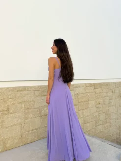 Vestido crepe pico lila