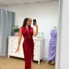Vestido escote lazo burdeos