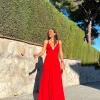 Vestido escote pico crepe rojo
