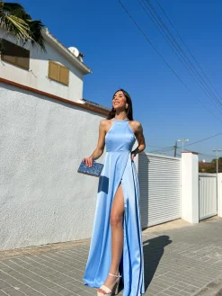 Vestido halter raso celeste
