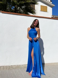 Vestido halter raso klein