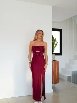 Vestido midi cut escote lazos burdeos