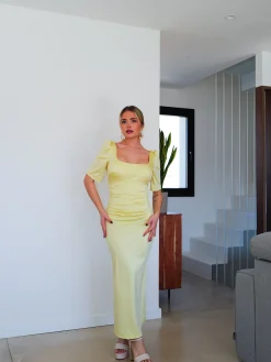 Vestido midi espalda lazo amarillo
