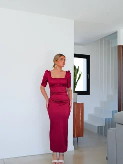 Vestido midi espalda lazo burdeos