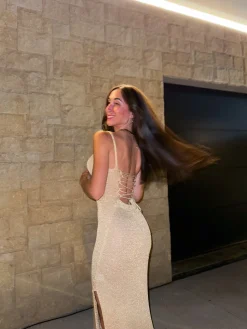 Vestido midi punto dorado