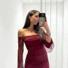 Vestido mini bardot mangas tulle burdeos