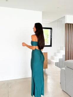 Vestido satin bardot espalda petróleo