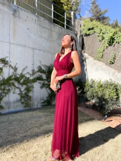 Vestido tulle pico burdeos