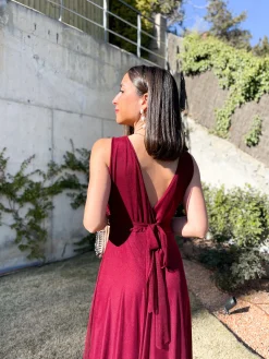 Vestido tulle pico burdeos